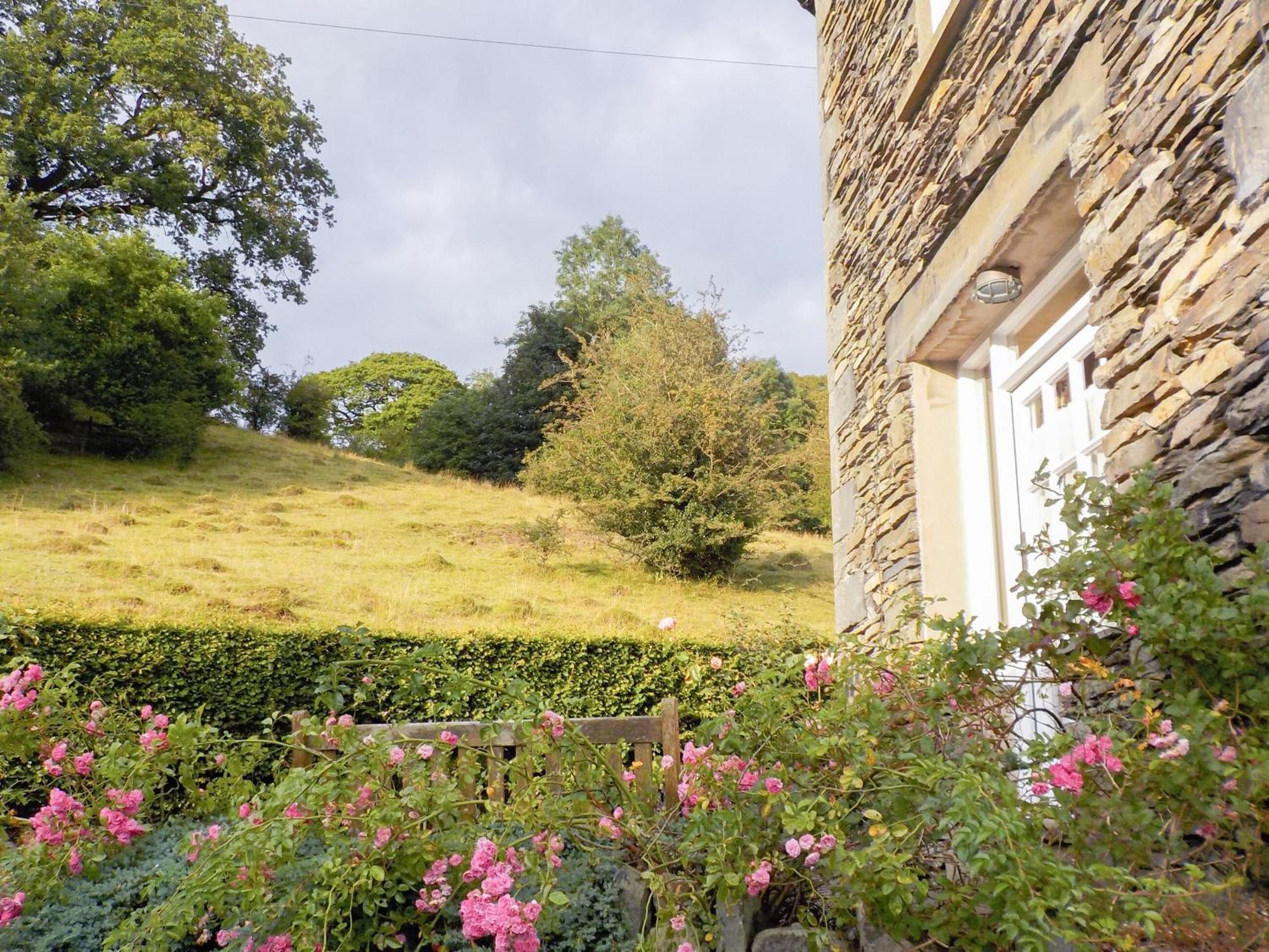 Letterbox Cottage Near Sawrey Exterior foto